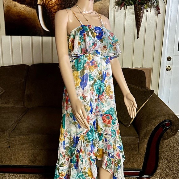 Milly • Medium • Multi-Colors • Floral • Maxi • Asymmetrical • Dress - Picture 9 of 16